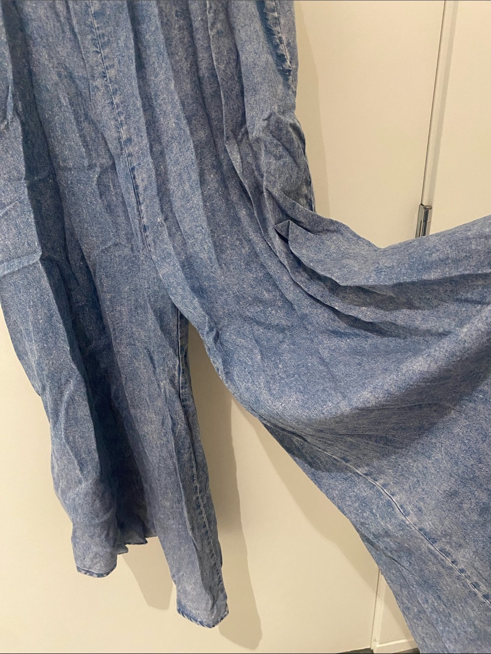 EUC Zenana Wide Leg Spaghetti Strap V Neck Jumpsuit Romper One piece Blue Size M - Picture 5 of 12